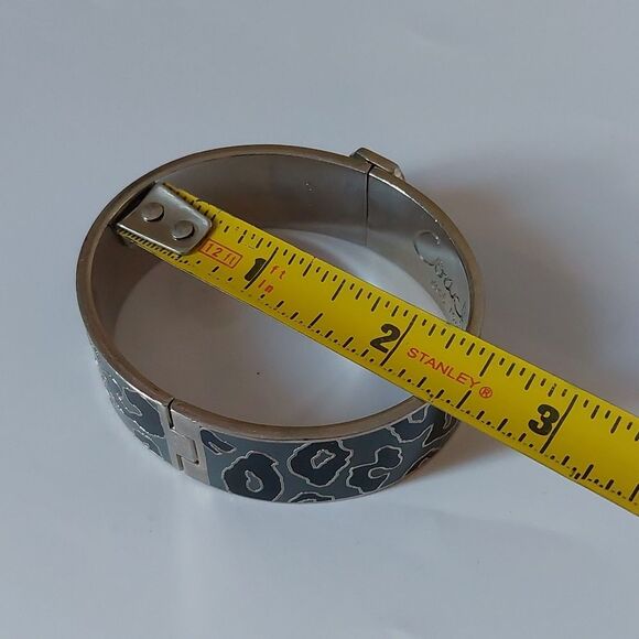 COACH 3/4" Ocelot Leopard Black Gray Silver Tone Hinged Bangle Bracelet - Picture 9 of 12